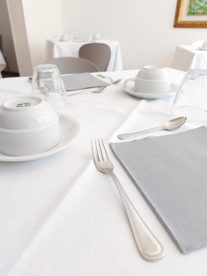 Hotel Regina 卡奥莱 外观 照片