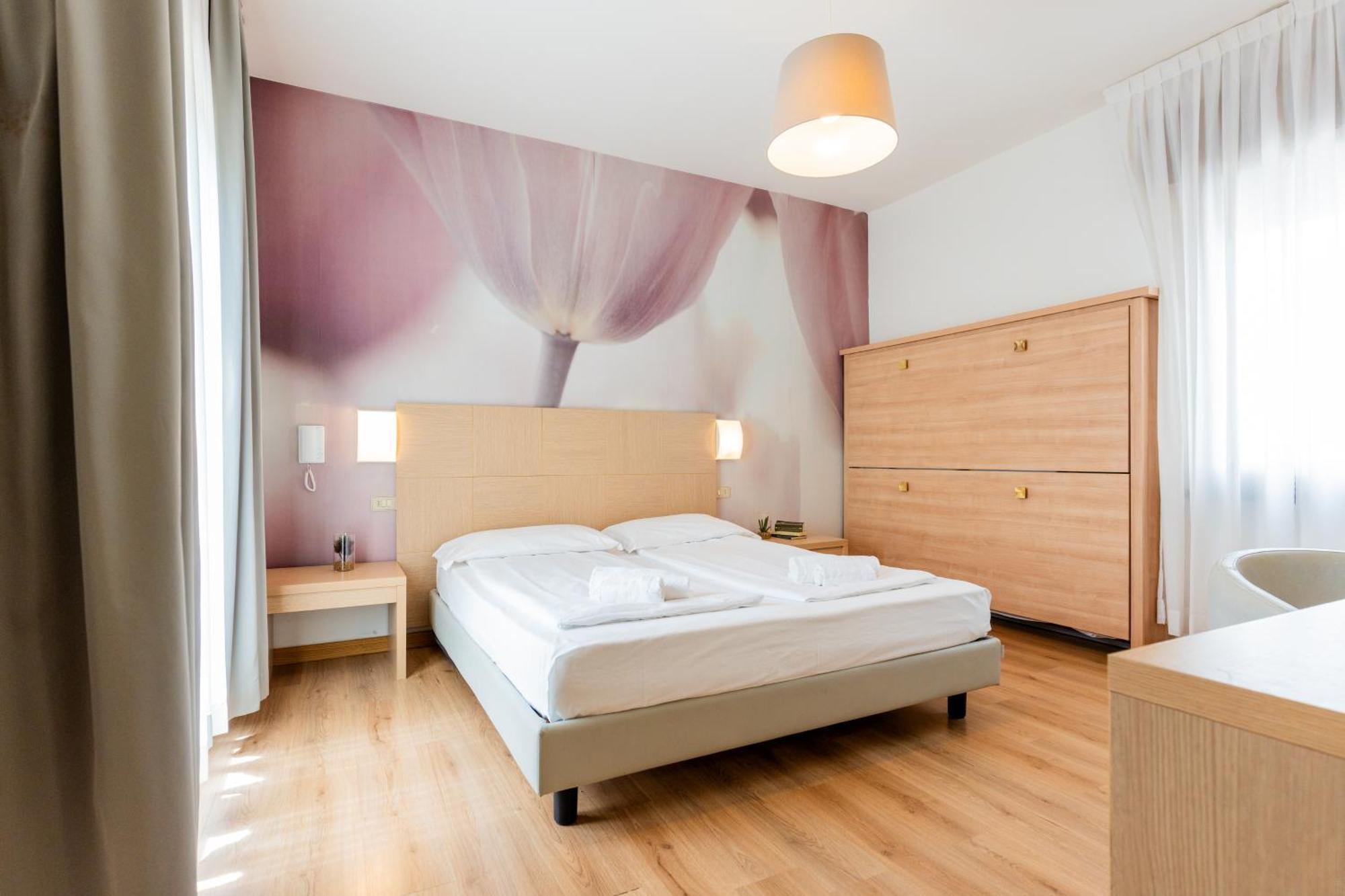 Hotel Regina 卡奥莱 外观 照片