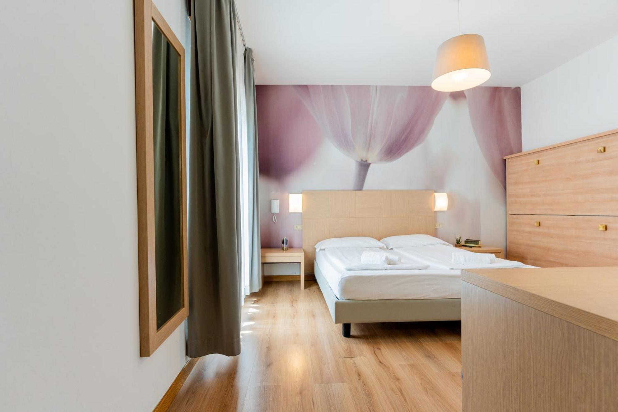 Hotel Regina 卡奥莱 外观 照片