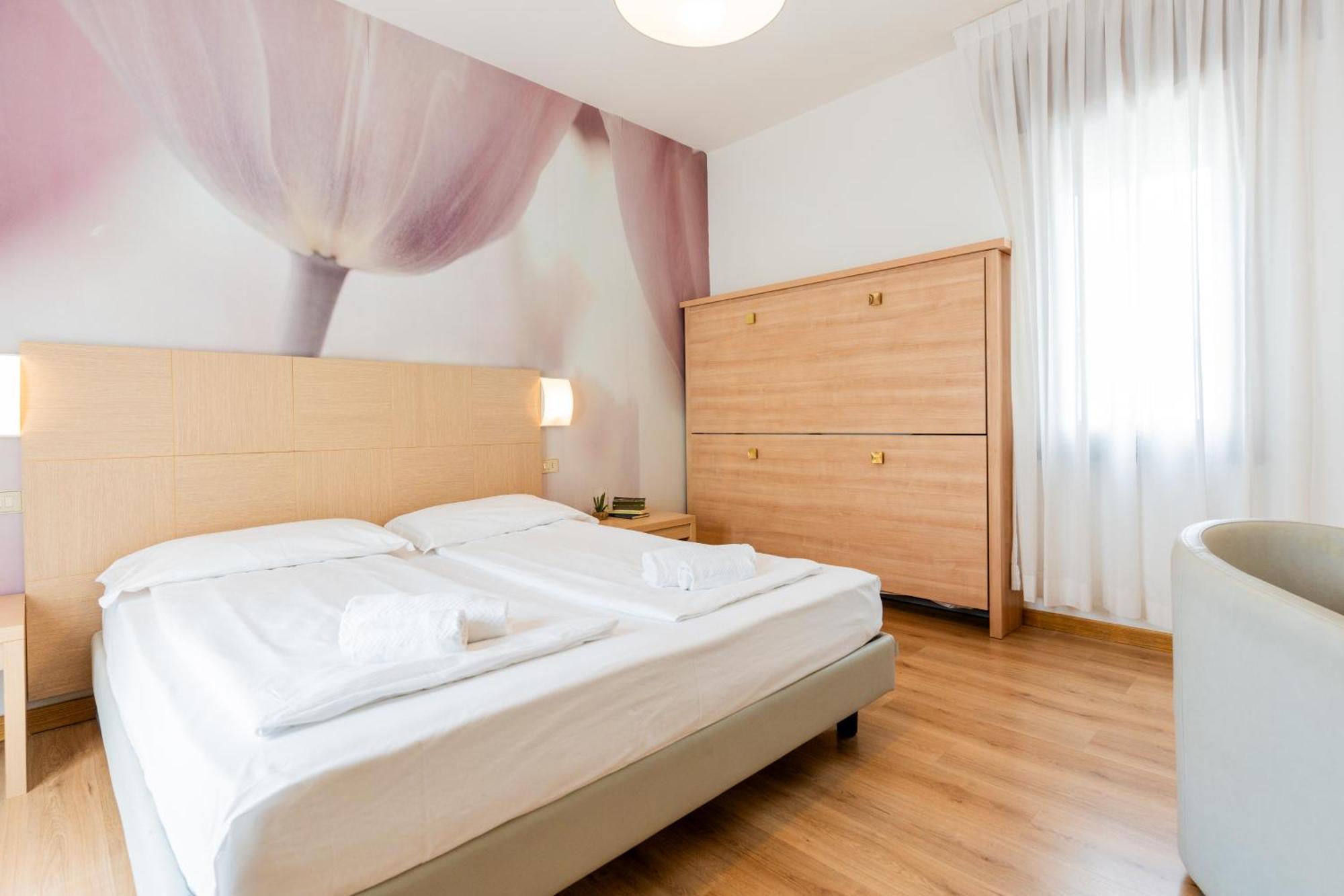 Hotel Regina 卡奥莱 外观 照片
