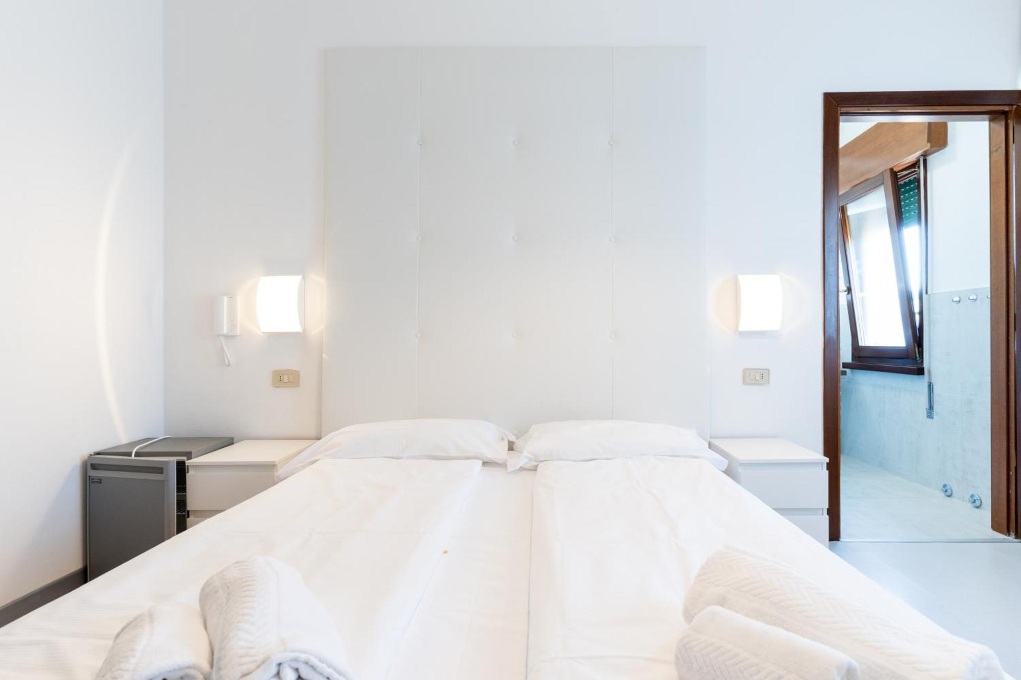 Hotel Regina 卡奥莱 外观 照片
